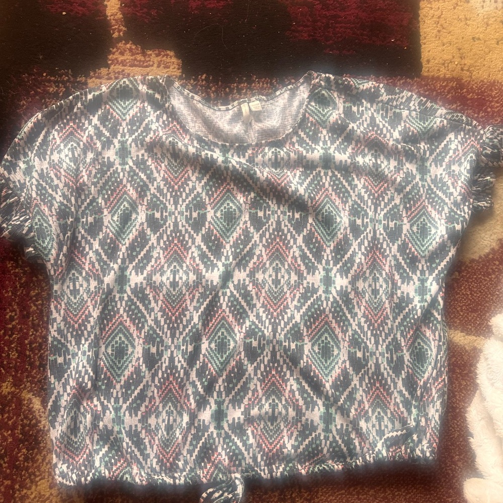 Geometric Aztec plus size 22/24W Cute Top Shirt